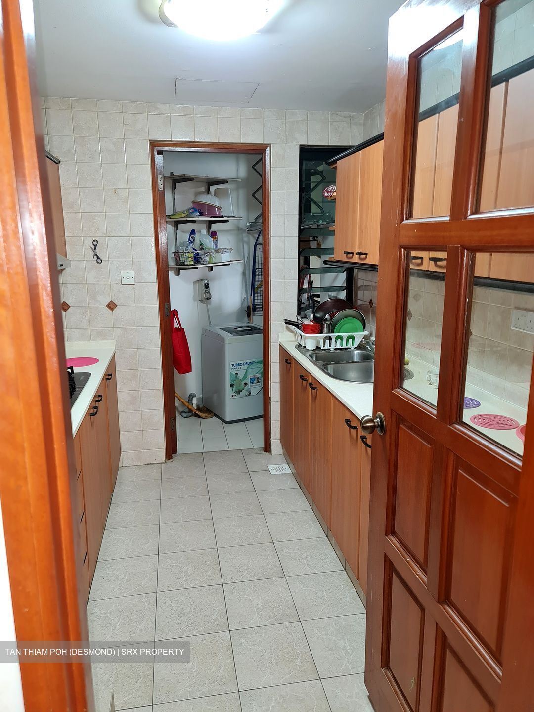 Simsville (D14), Condominium #581209411